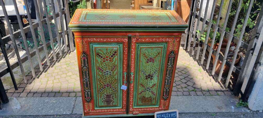 Mobiletto dipinto a mano in stile indiano - immagine 5